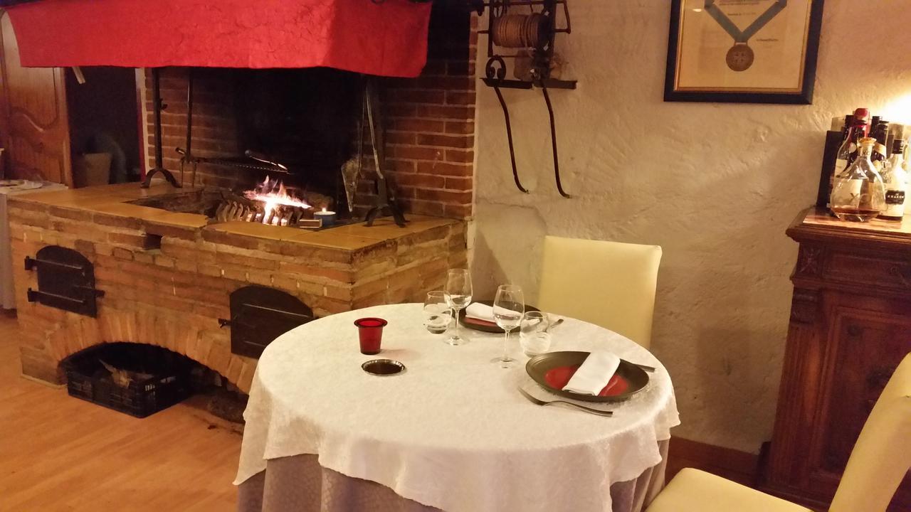 Auberge Du Flambadou Villematier エクステリア 写真