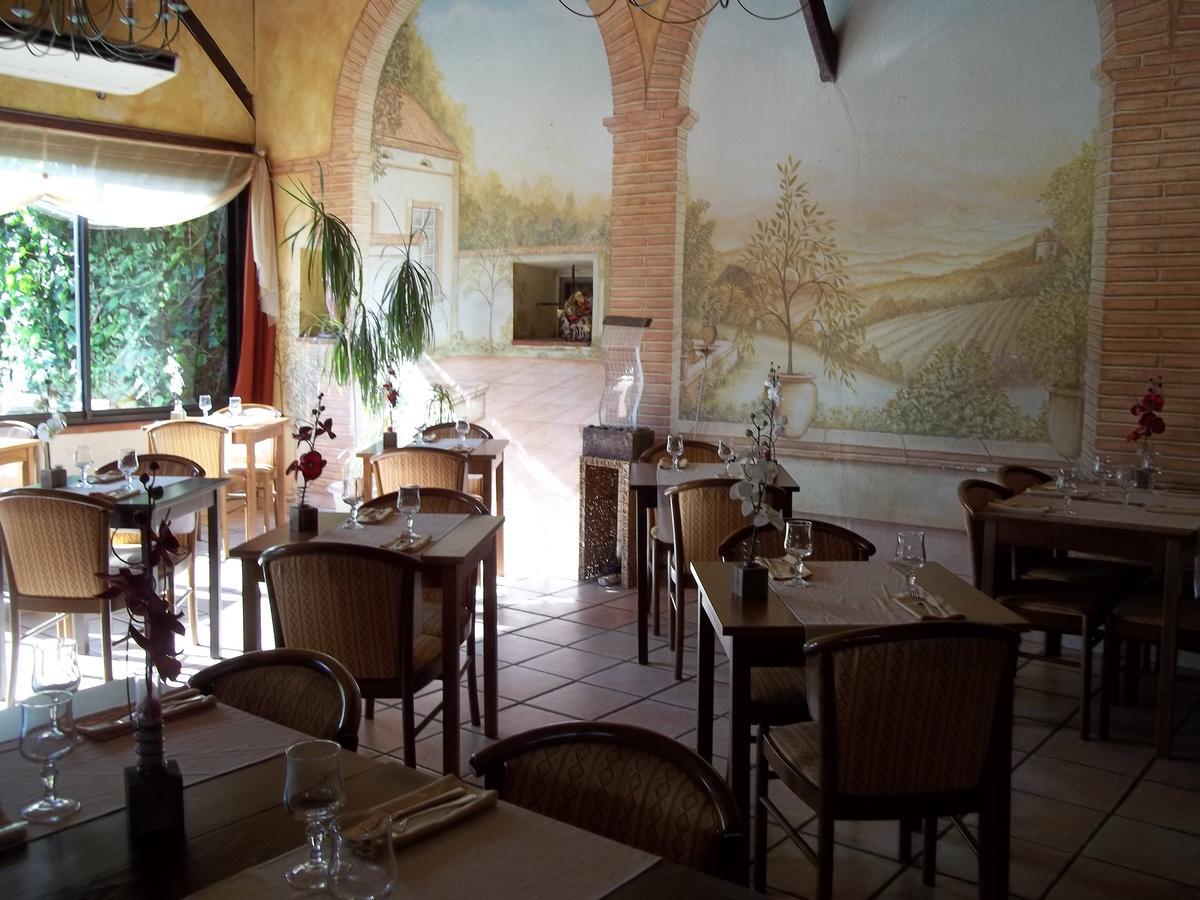 Auberge Du Flambadou Villematier エクステリア 写真